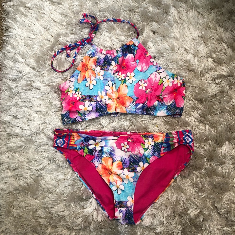 Two Piece Flower Swimsuit